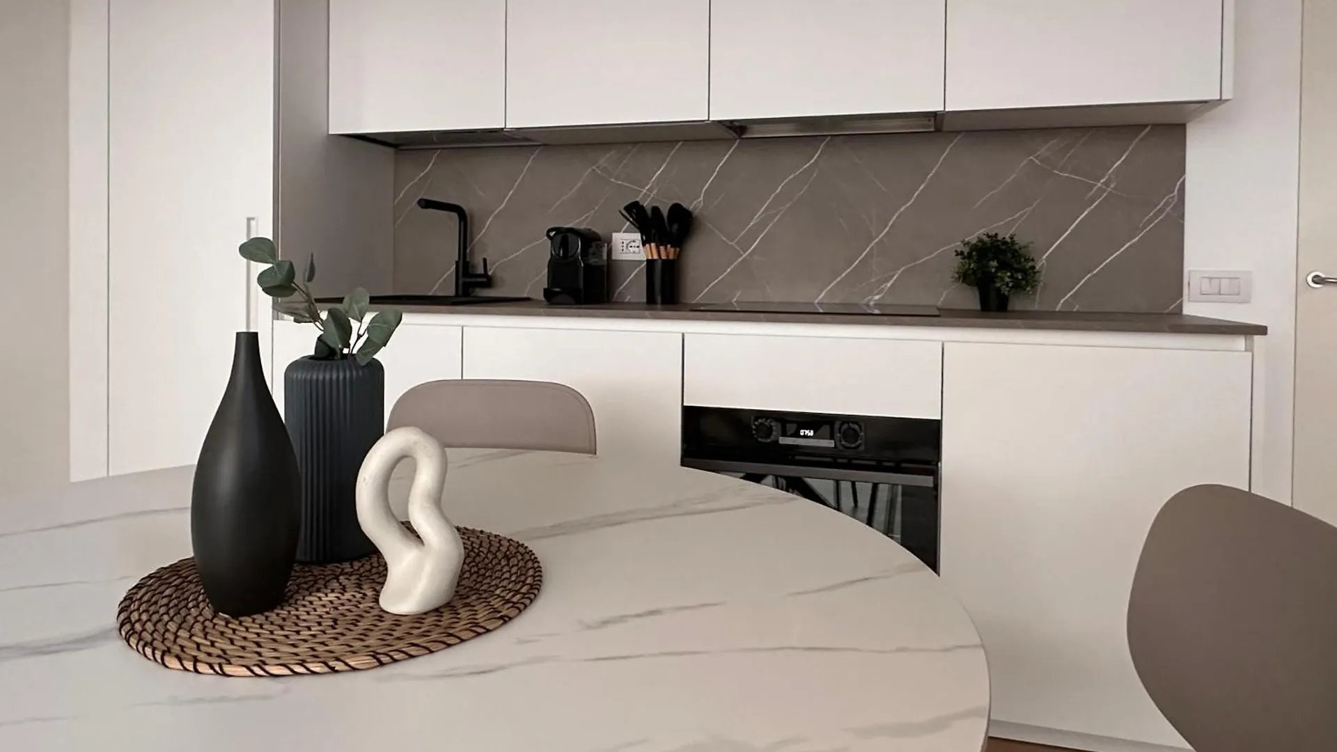 We Home - Porta Venezia Suites Milan Italy