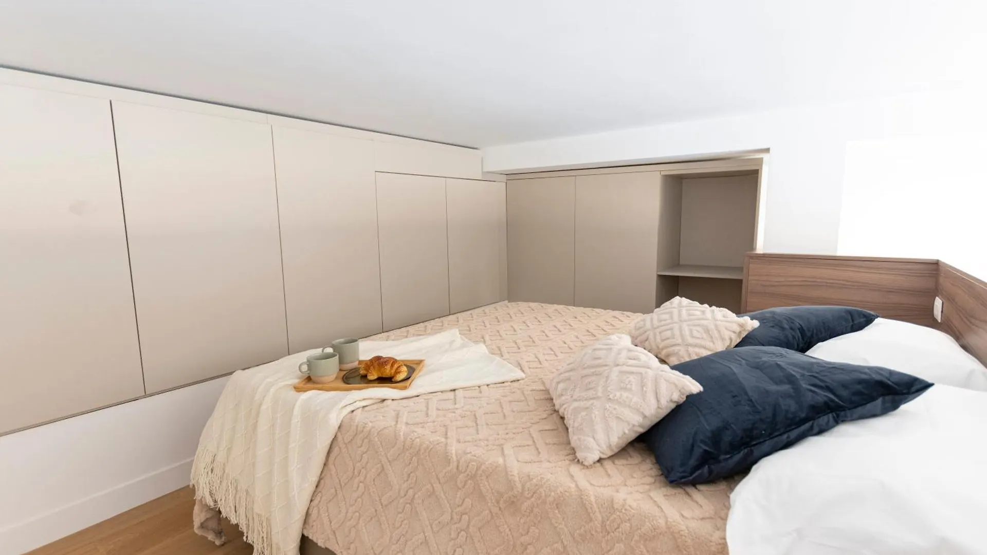 Apartment We Home - Porta Venezia Suites Milan