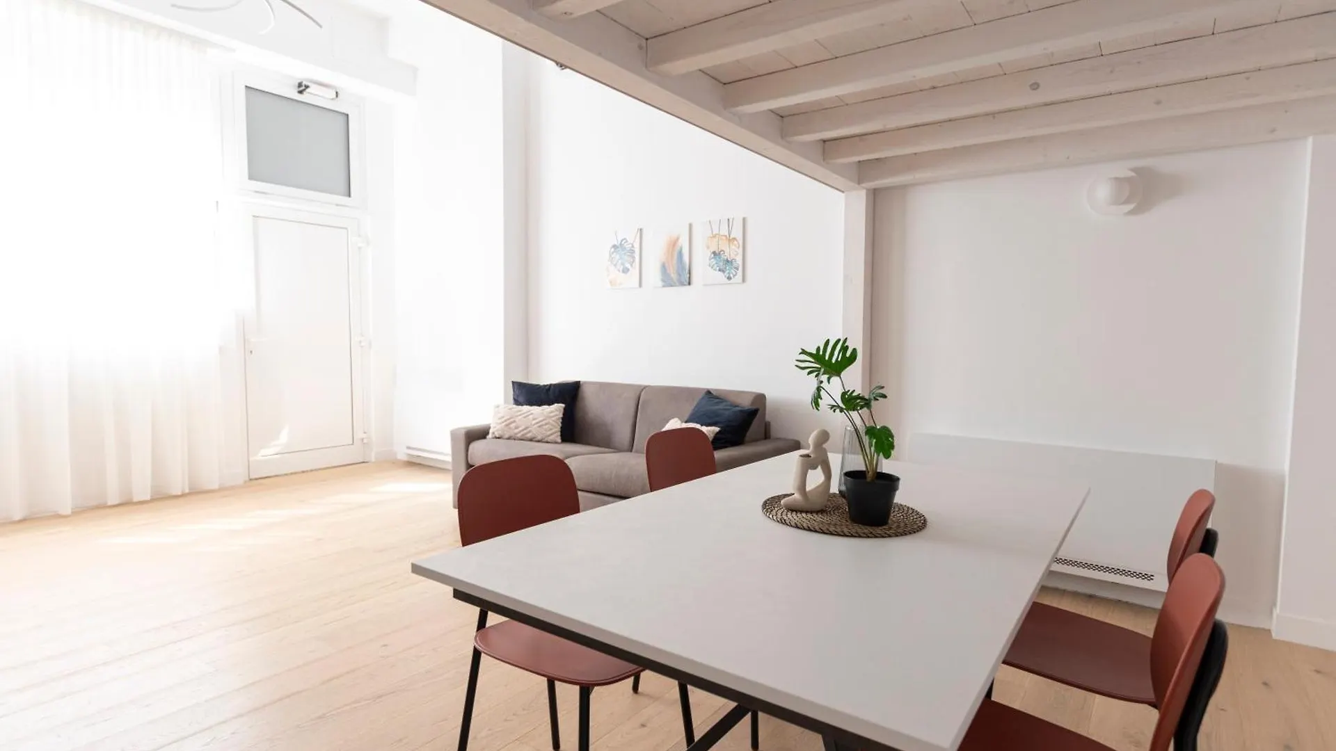 We Home - Porta Venezia Suites Milan